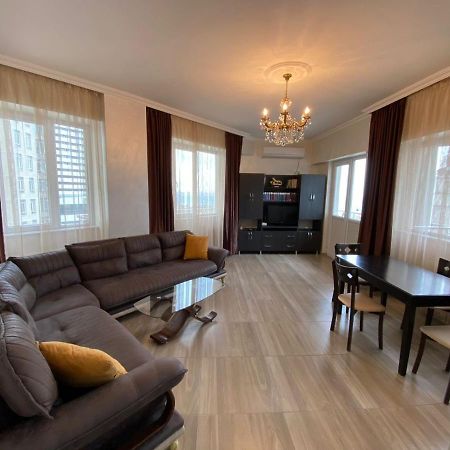 Gorgiladze Black Sea Apartment Batumi Exterior photo